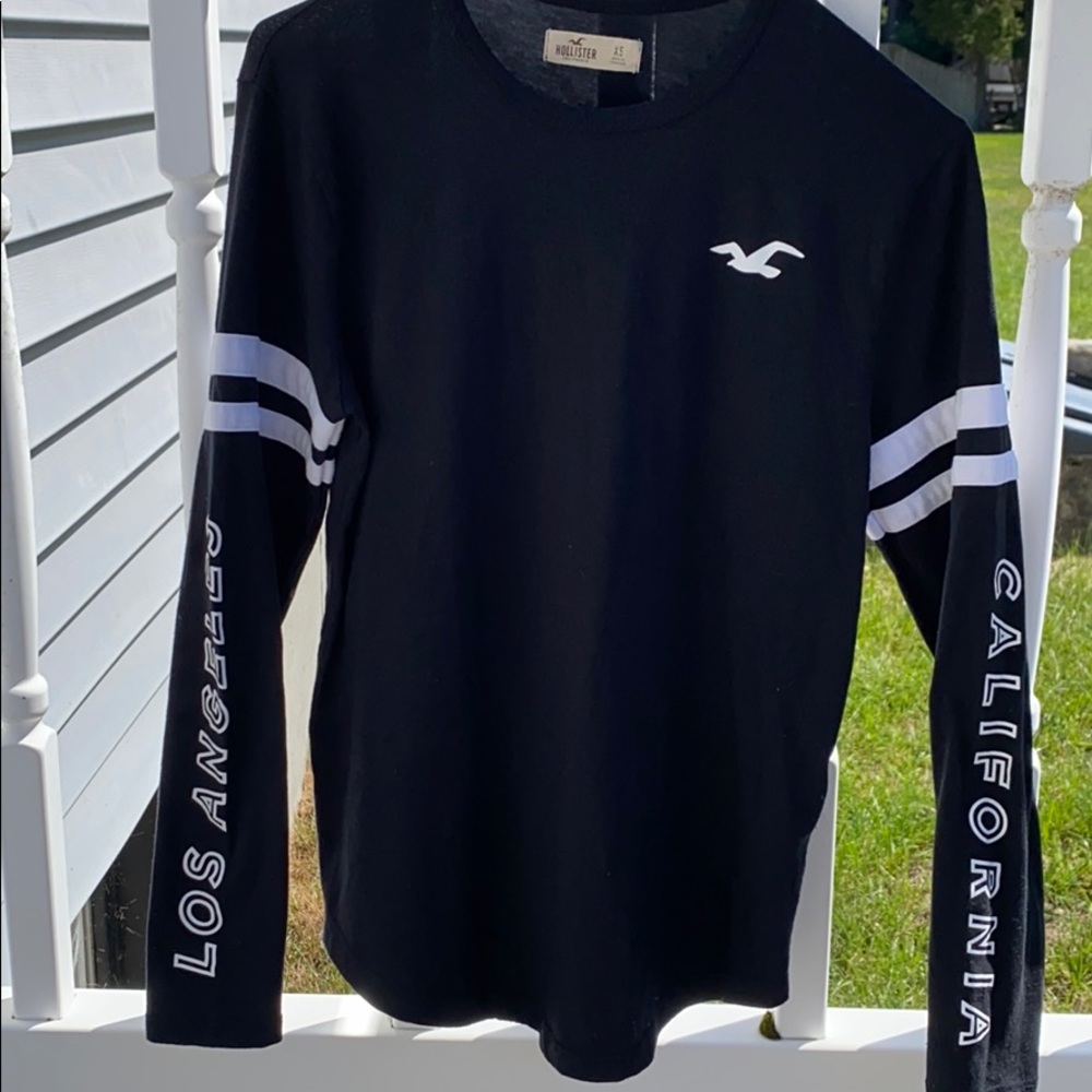 Hollister XS logo T shirt